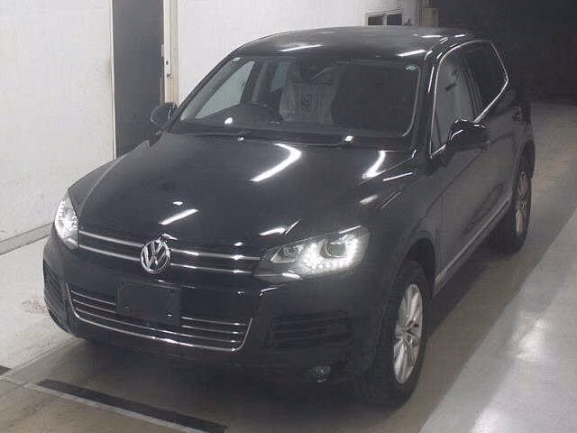 VOLKSWAGEN TOUAREG