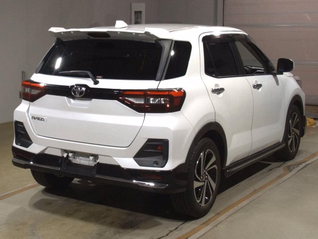 TOYOTA RAIZE