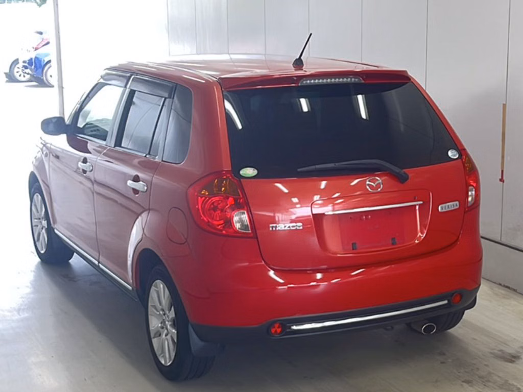 MAZDA VERISA