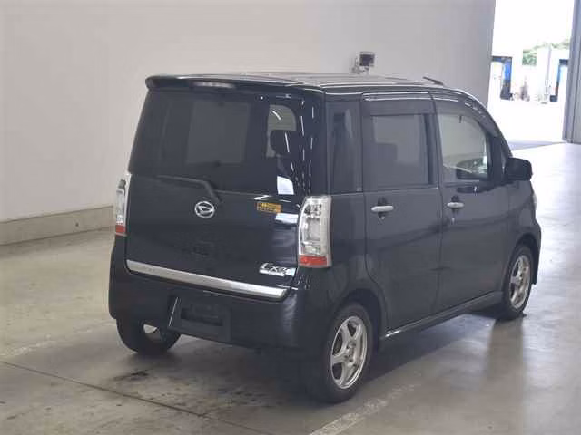 DAIHATSU TANTO EXE