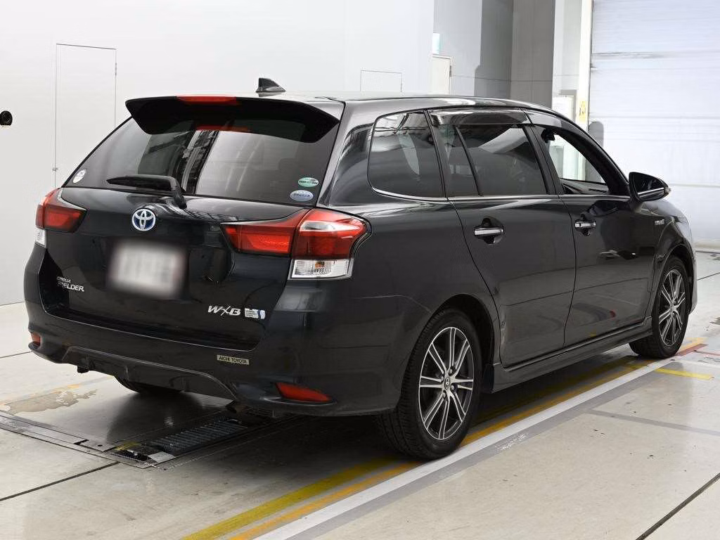 TOYOTA COROLLA FIELDER