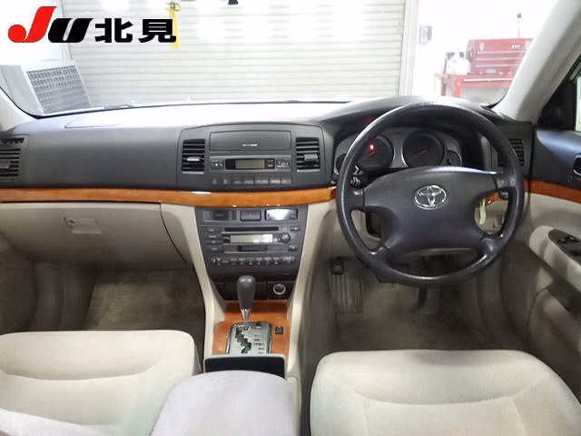 TOYOTA MARK II