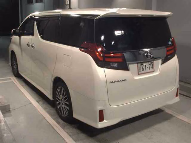 TOYOTA ALPHARD