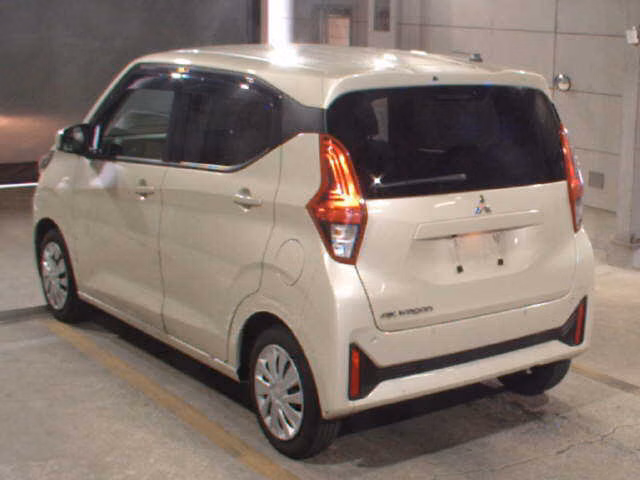 MITSUBISHI EK WAGON