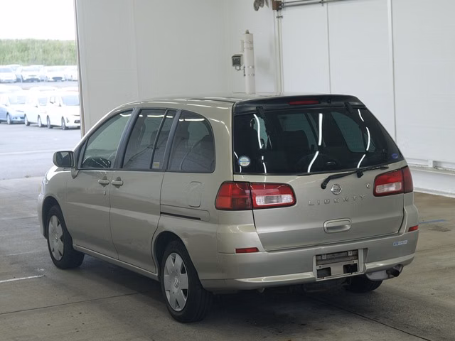 NISSAN LIBERTY