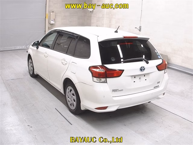 TOYOTA COROLLA FIELDER