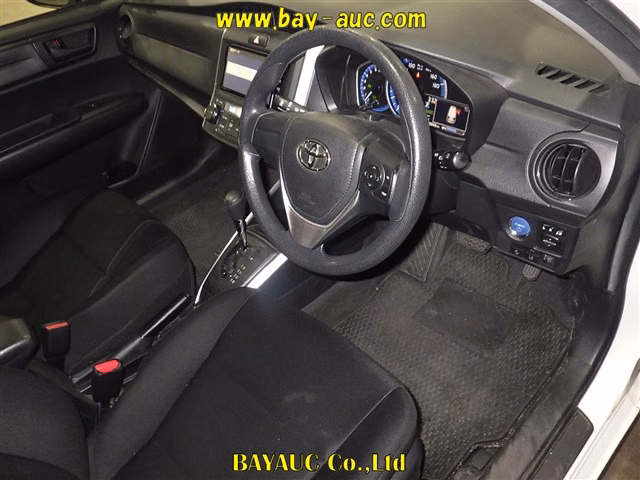 TOYOTA COROLLA FIELDER