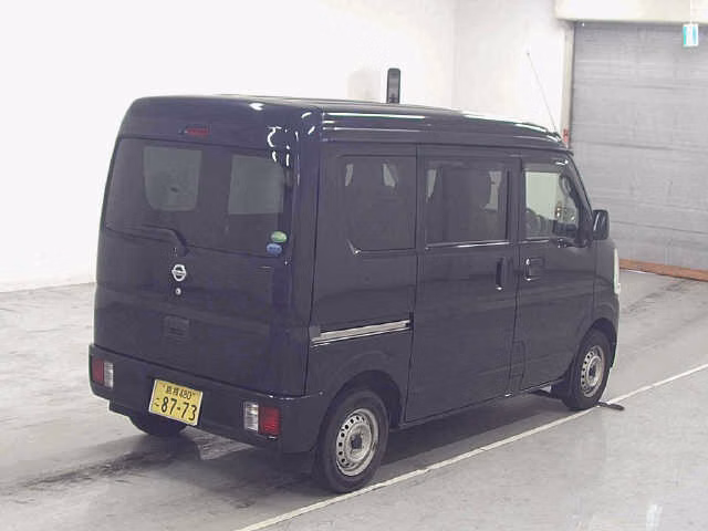 NISSAN NV100 CLIPPER