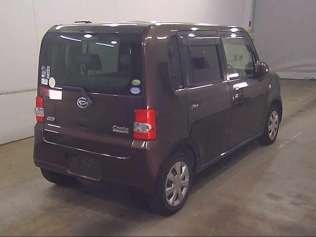 DAIHATSU MOVE CONTE