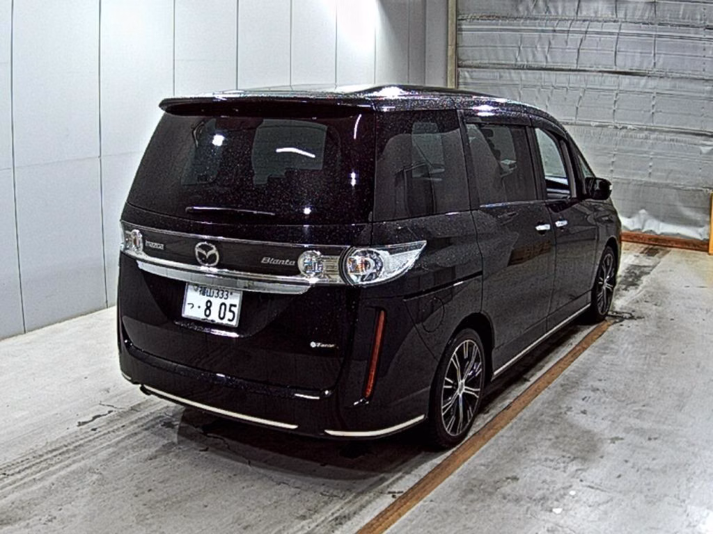 MAZDA BIANTE