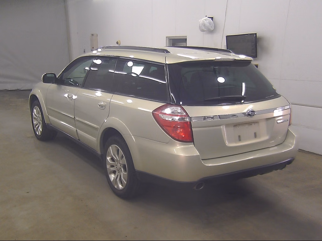 SUBARU OUTBACK