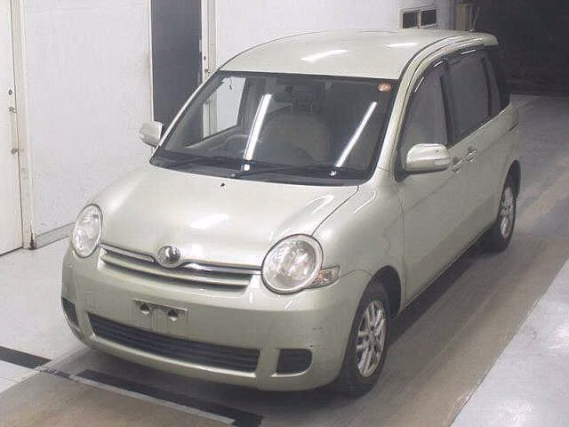 TOYOTA SIENTA