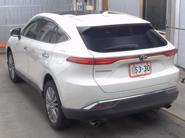 TOYOTA HARRIER