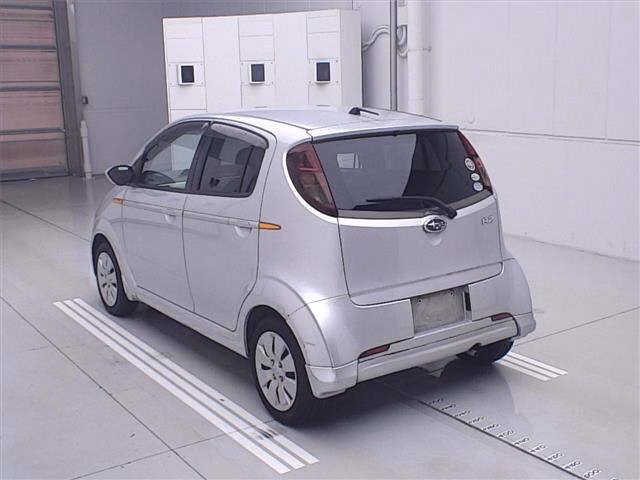 SUBARU R2
