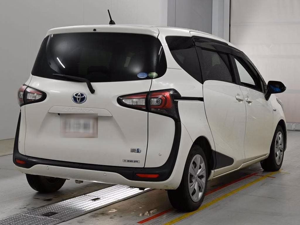 TOYOTA SIENTA