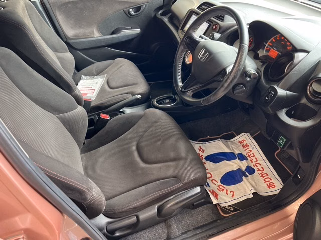 HONDA FIT