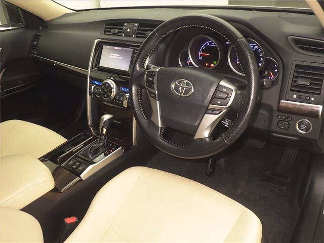 TOYOTA MARK X