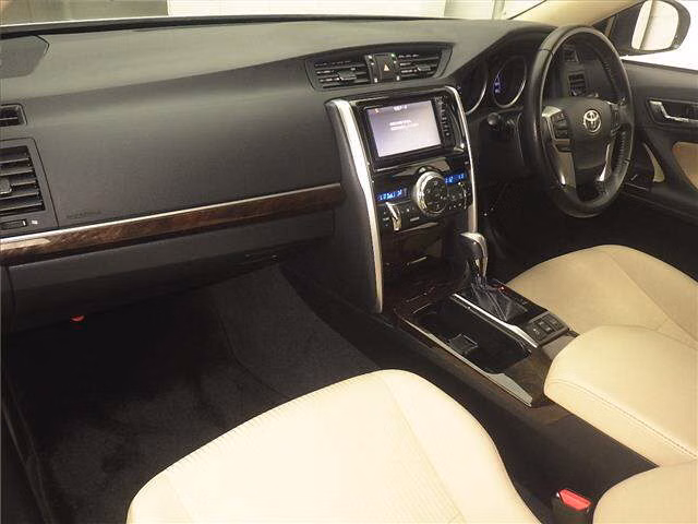 TOYOTA MARK X