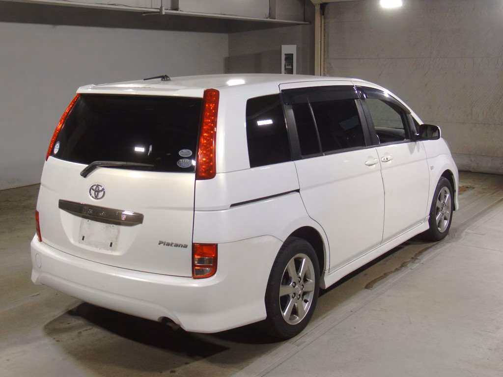 TOYOTA ISIS