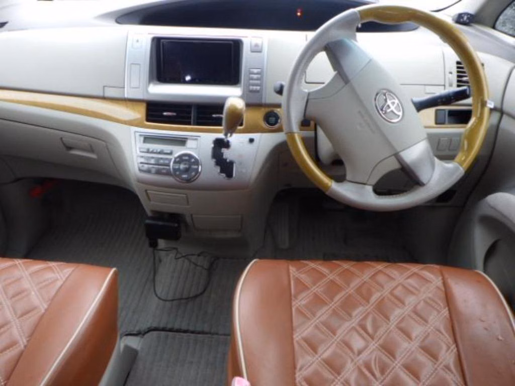 TOYOTA ESTIMA