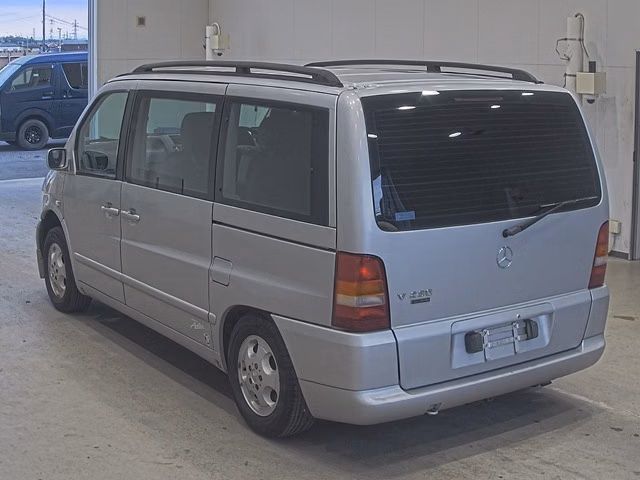 MERCEDES-BENZ V-CLASS