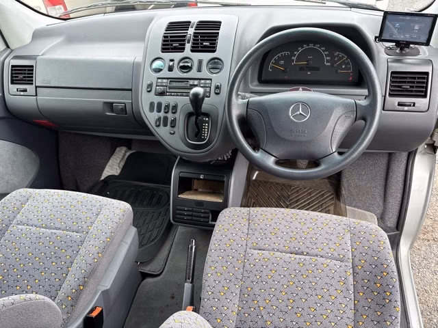 MERCEDES-BENZ V-CLASS
