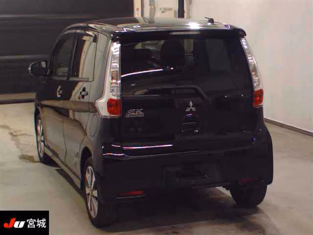 MITSUBISHI EK CUSTOM