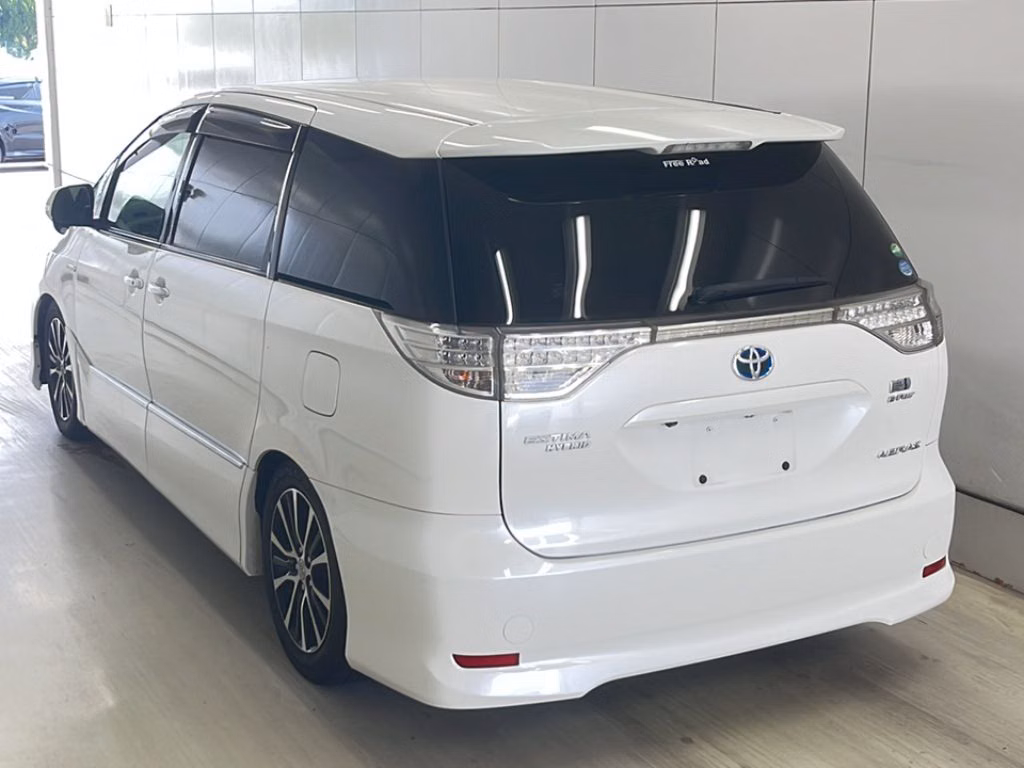 TOYOTA ESTIMA