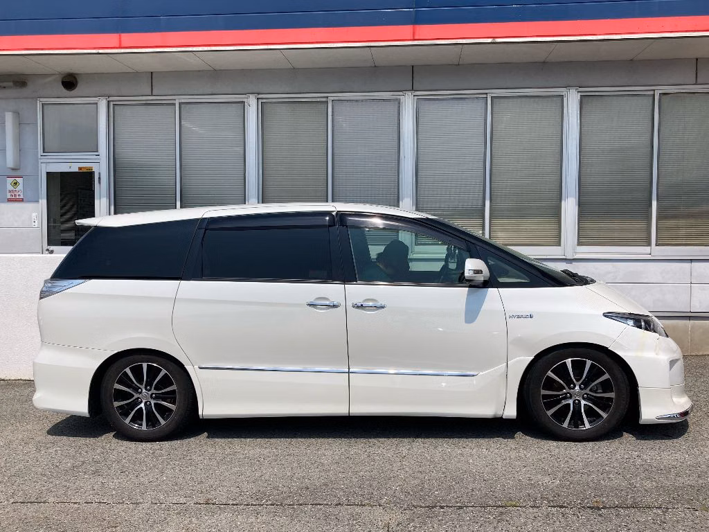 TOYOTA ESTIMA