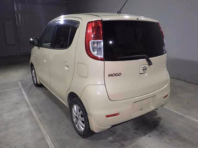 NISSAN MOCO