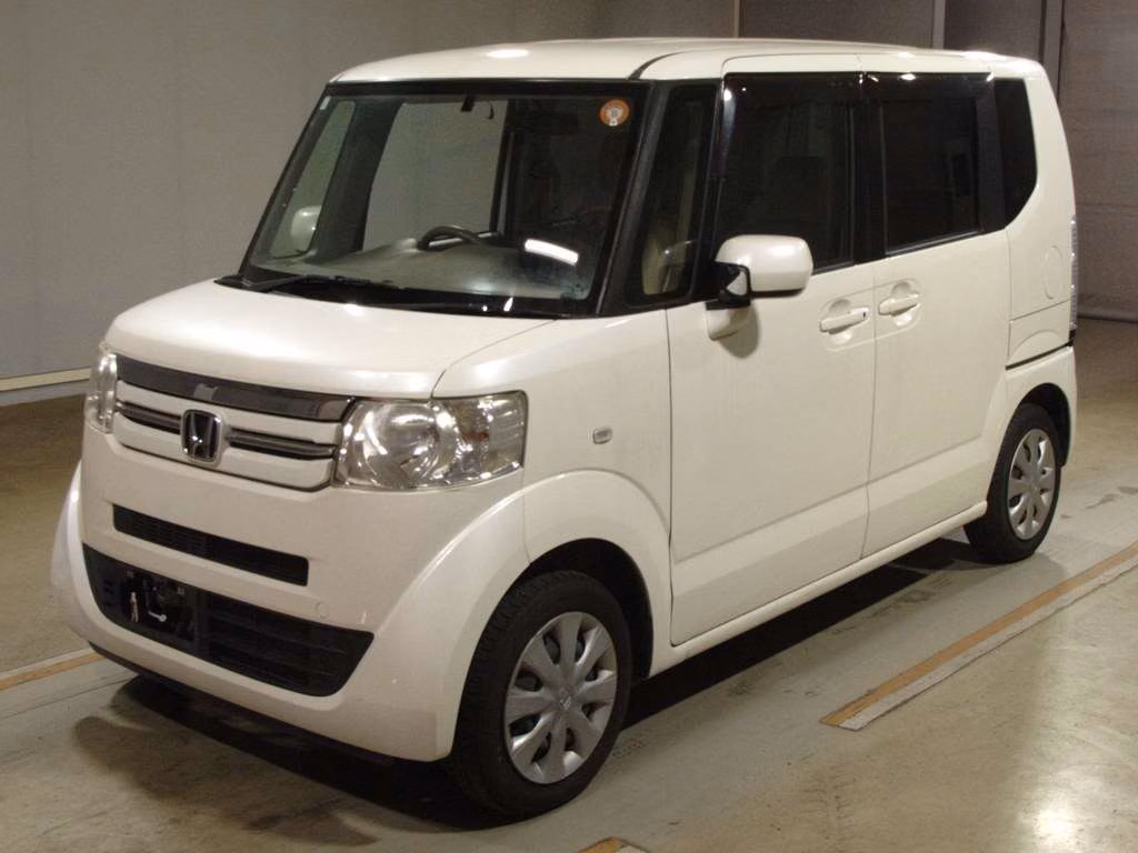 HONDA N-BOX