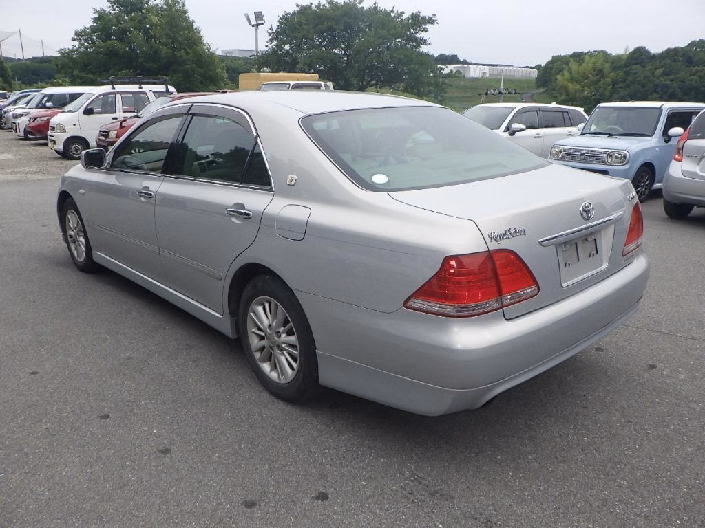 TOYOTA CROWN