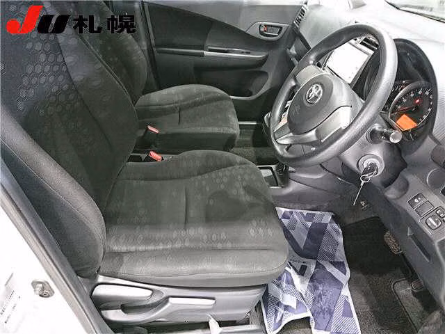 TOYOTA RACTIS