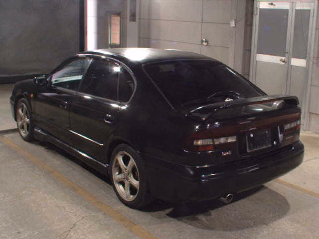 SUBARU LEGACY B4