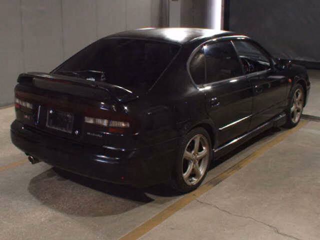 SUBARU LEGACY B4