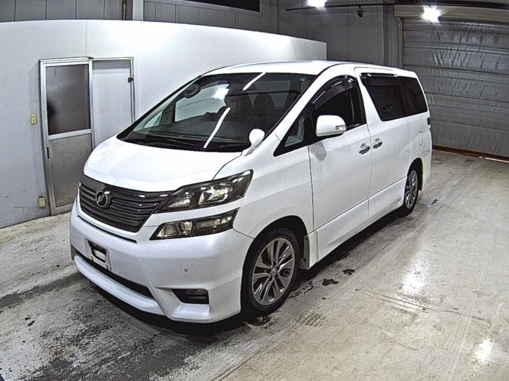TOYOTA VELLFIRE