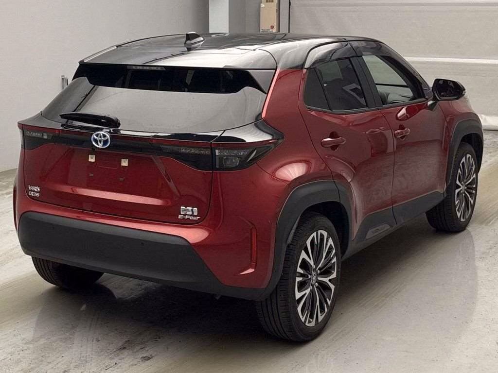 TOYOTA YARIS CROSS