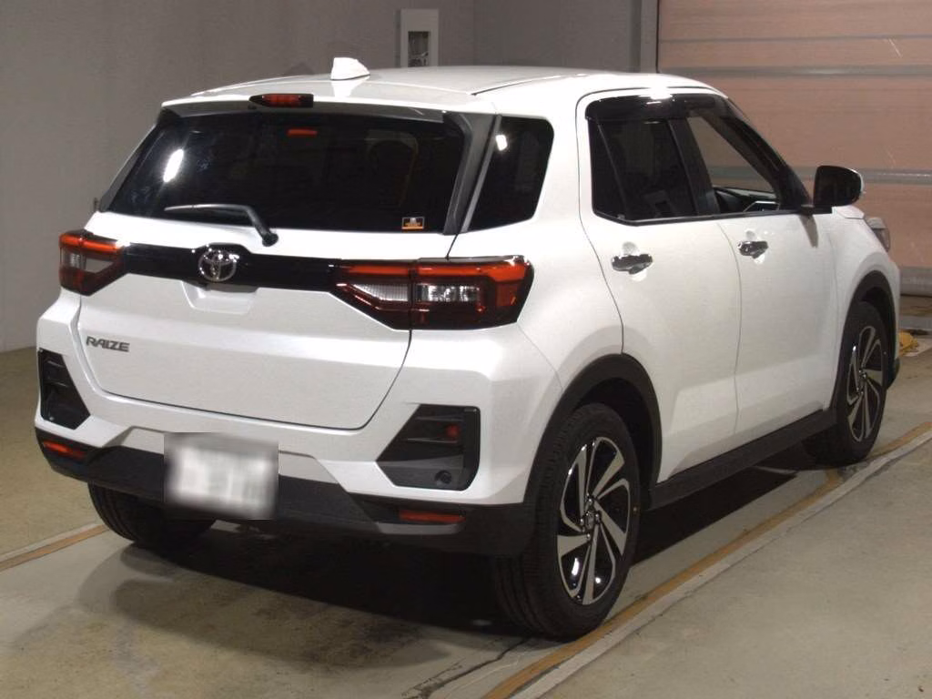 TOYOTA RAIZE