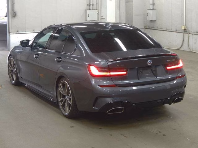 BMW 3-SERIES