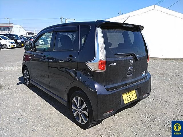 NISSAN DAYZ