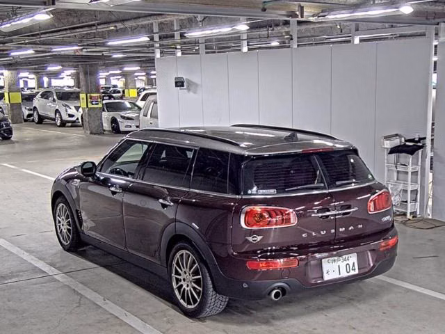 MINI CLUBMAN