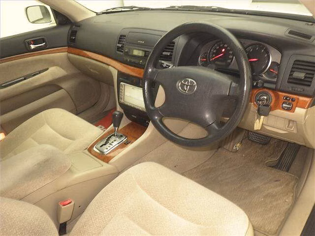 TOYOTA MARK II