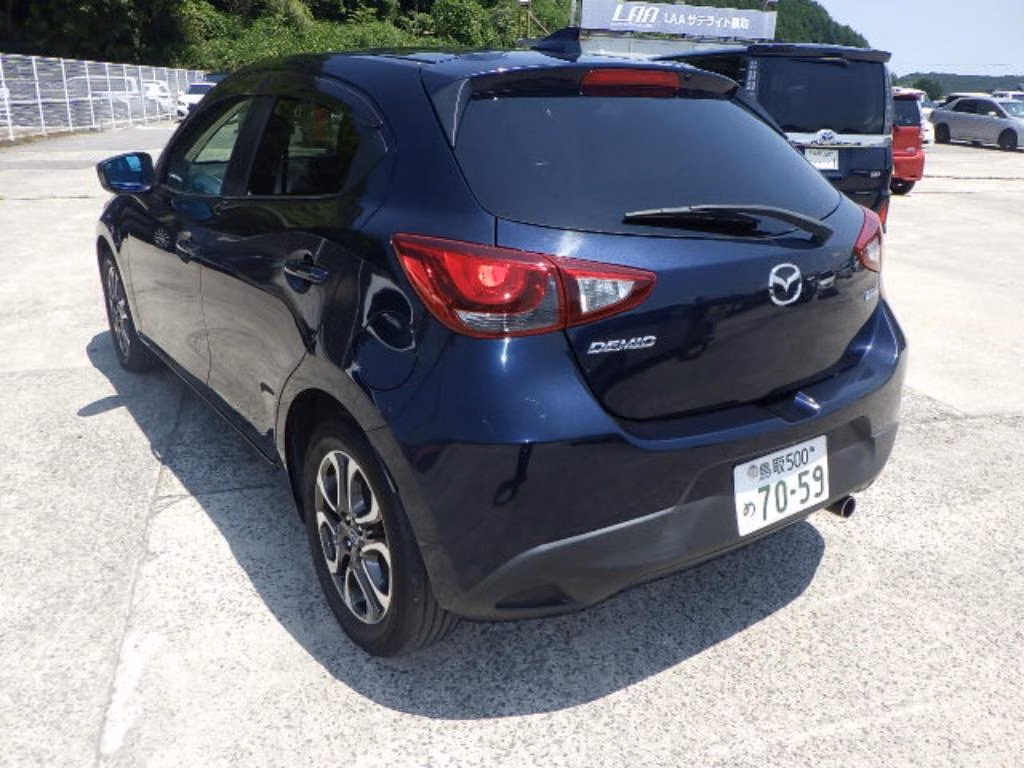 MAZDA DEMIO