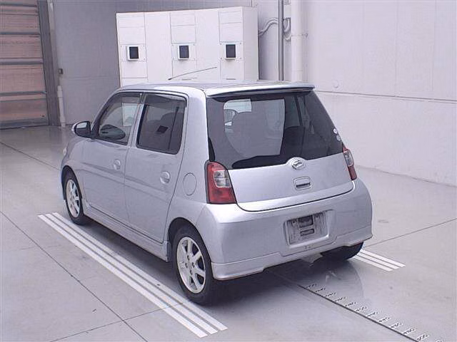 DAIHATSU ESSE
