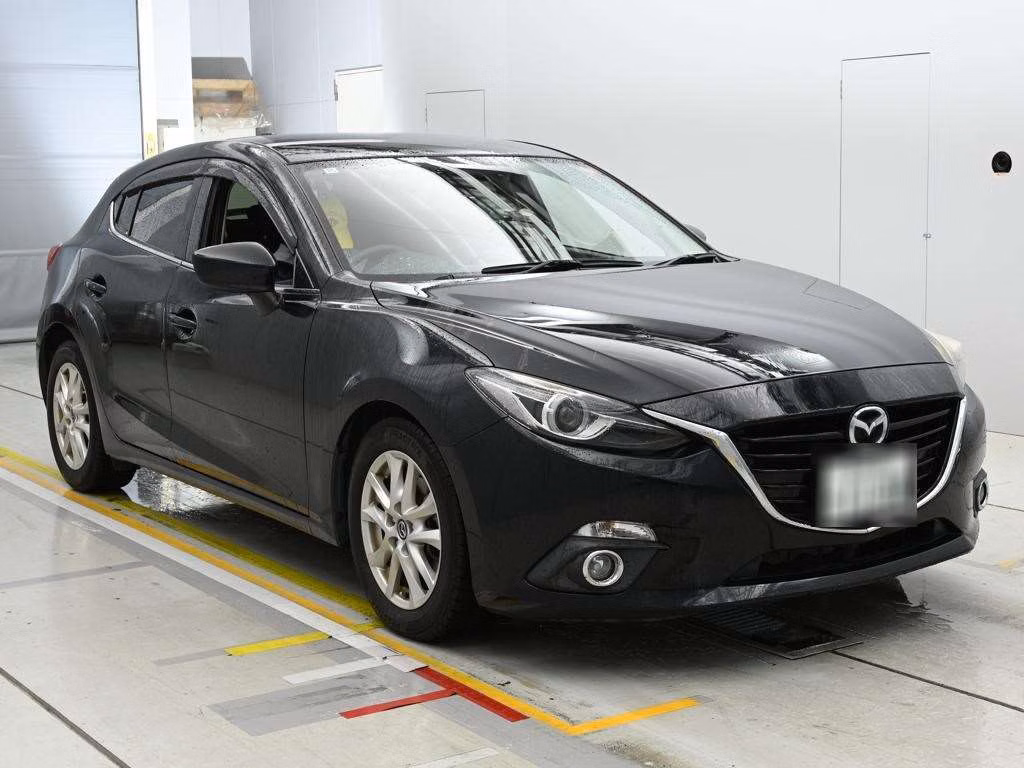 MAZDA AXELA