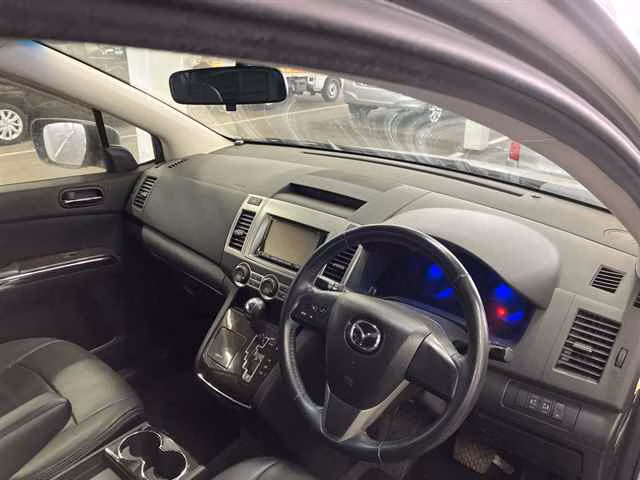 MAZDA MPV