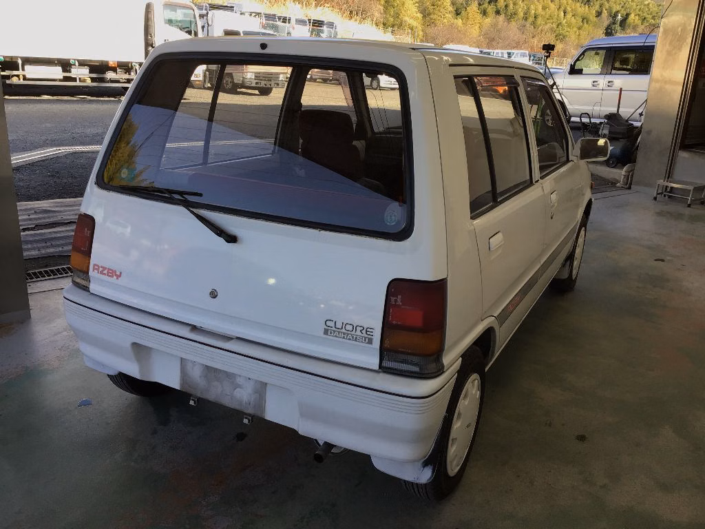 DAIHATSU MIRA