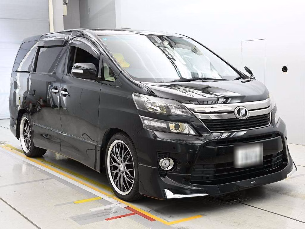 TOYOTA VELLFIRE
