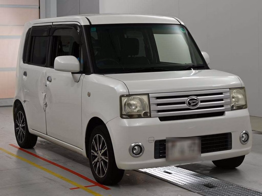 DAIHATSU MOVE CONTE