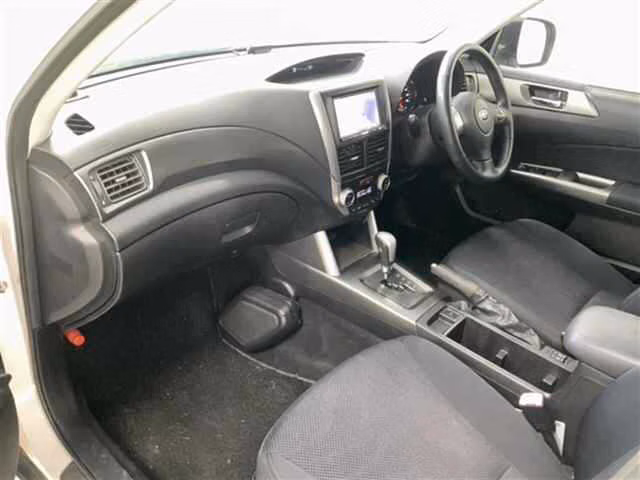 SUBARU FORESTER